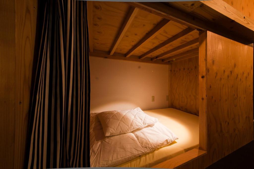 Hakata Gofukumachi Hostel Takataniya Fukuoka  Zimmer foto