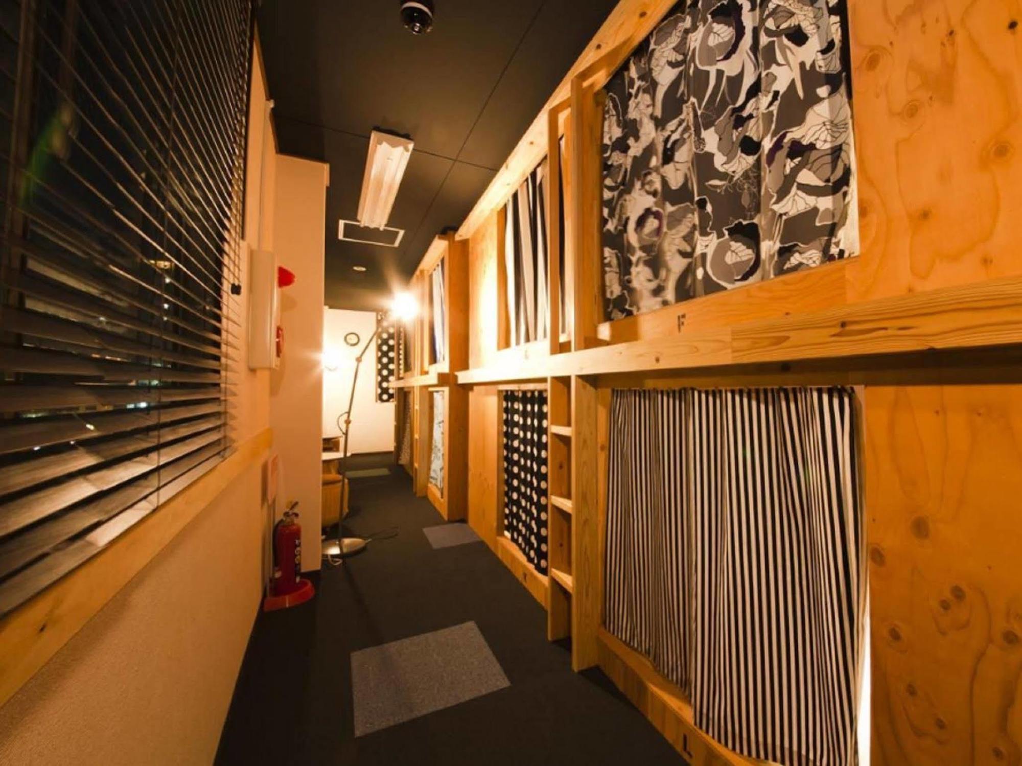 Hakata Gofukumachi Hostel Takataniya Fukuoka  Exterior foto